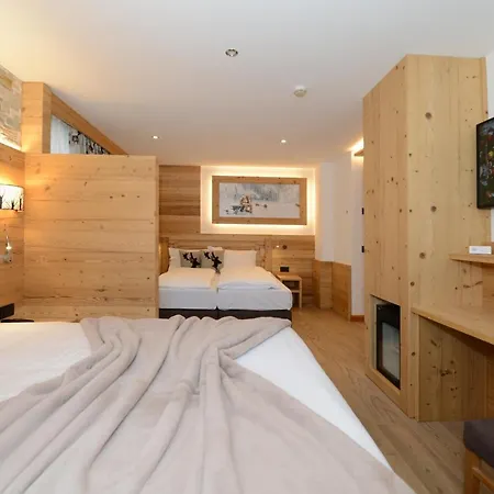 Gardenia Hotel 3*