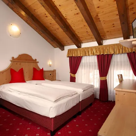 Gardenia Hotel 3*